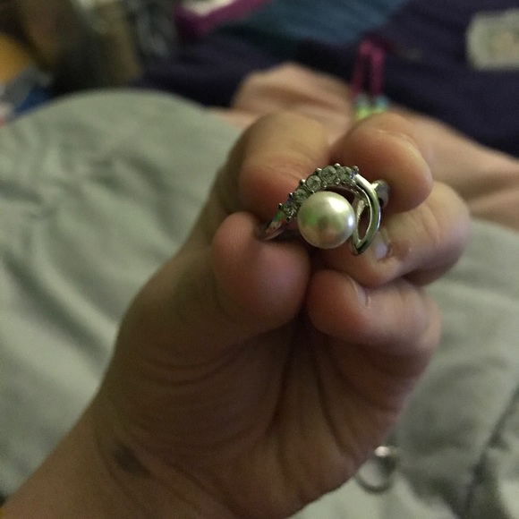 Pearl ring - Picture 2 of 4