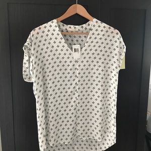 BNWT Pleione silky T-shirt/ top