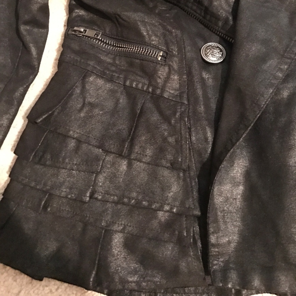 Jacket - Picture 2 of 3