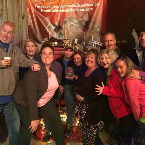 Meet your Posher, Ashley - Picture 1 of 1