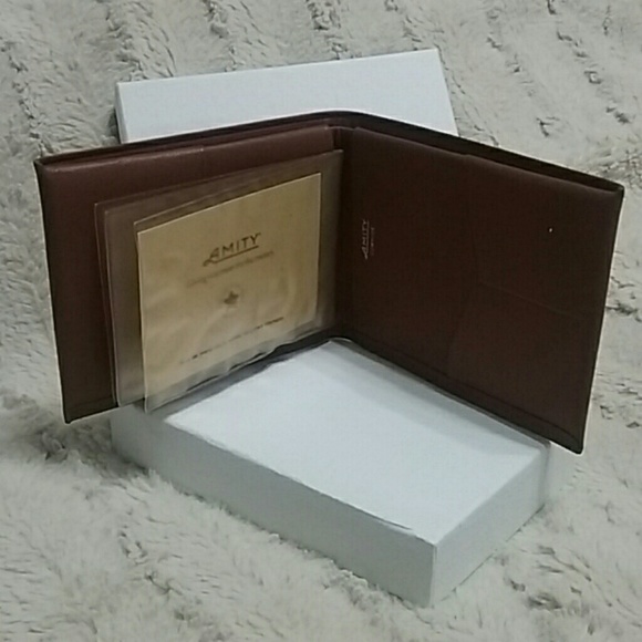 Amity Leather Bi-fold Wallet - Picture 1 of 6
