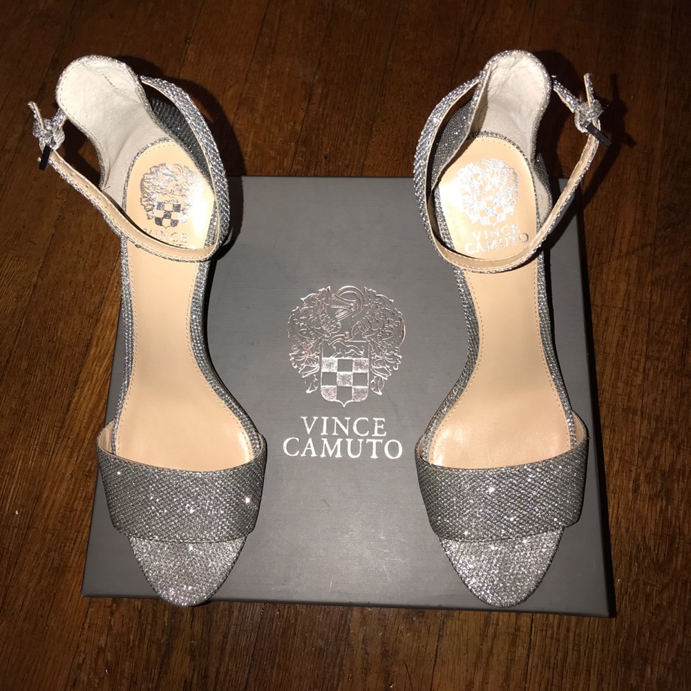 Vince Camuto - Court open toe canvas silver