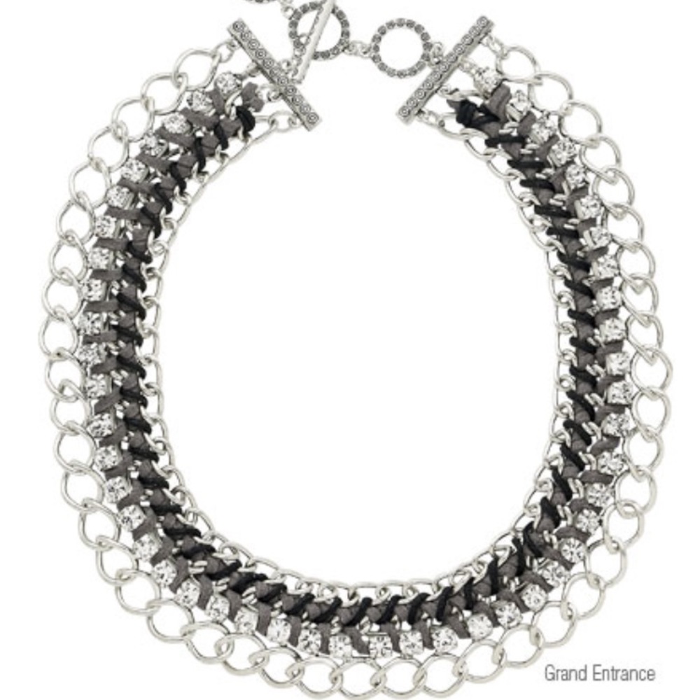 Grand Entrance Premier Designs Necklace