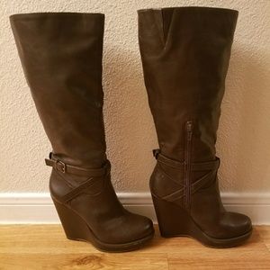 Jessica Simpson pull on tall boots