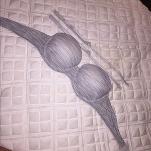 🔥VS PINK bra! Brand new!