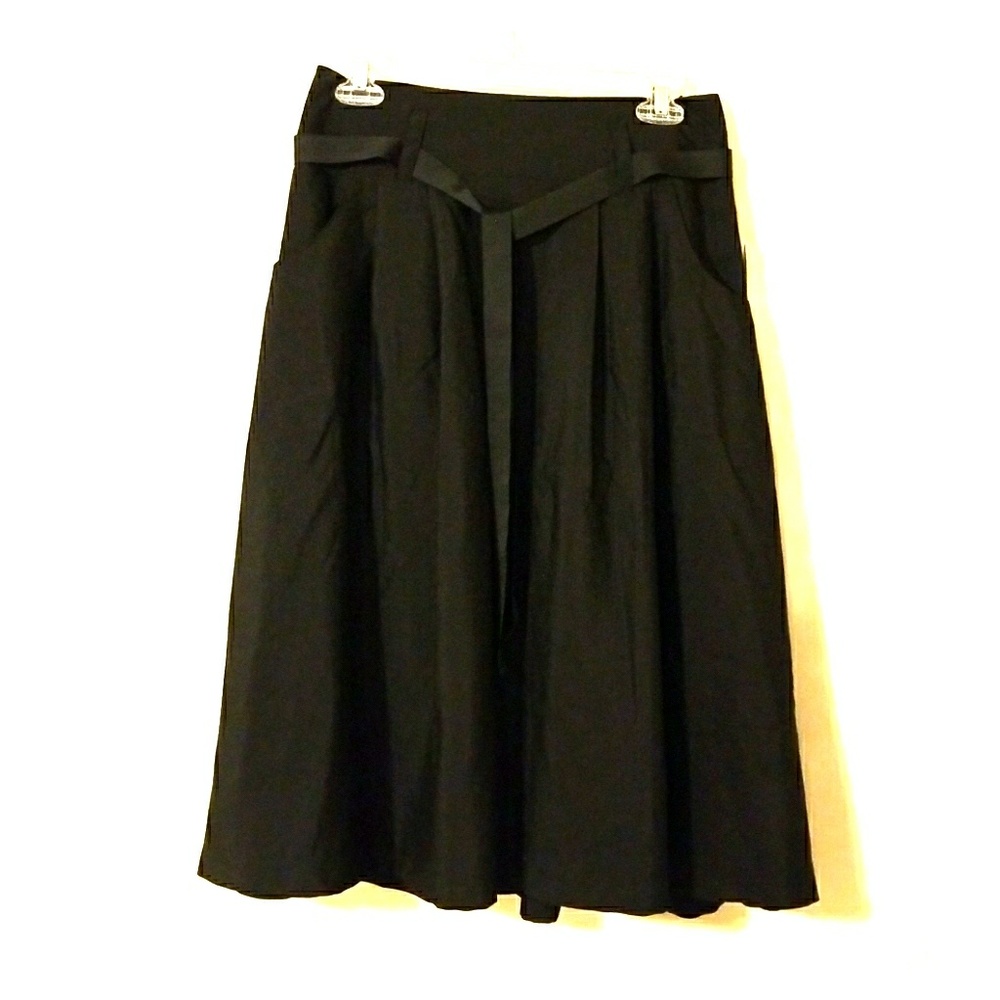 Old Navy A-Line skirt with pockets