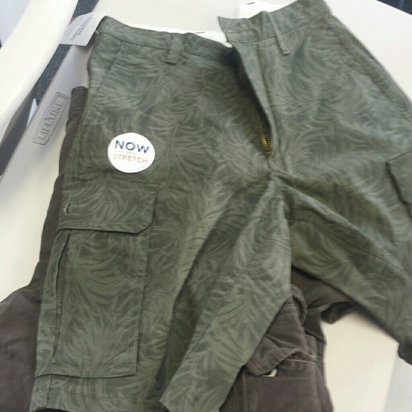 2 pc lot! New men's Dockers shorts Gap cargo - Picture 4 of 4