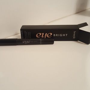 Benefit eye bright pencil