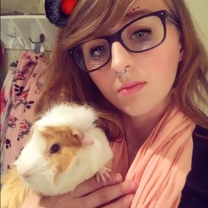 Meet your Posher, Kelly