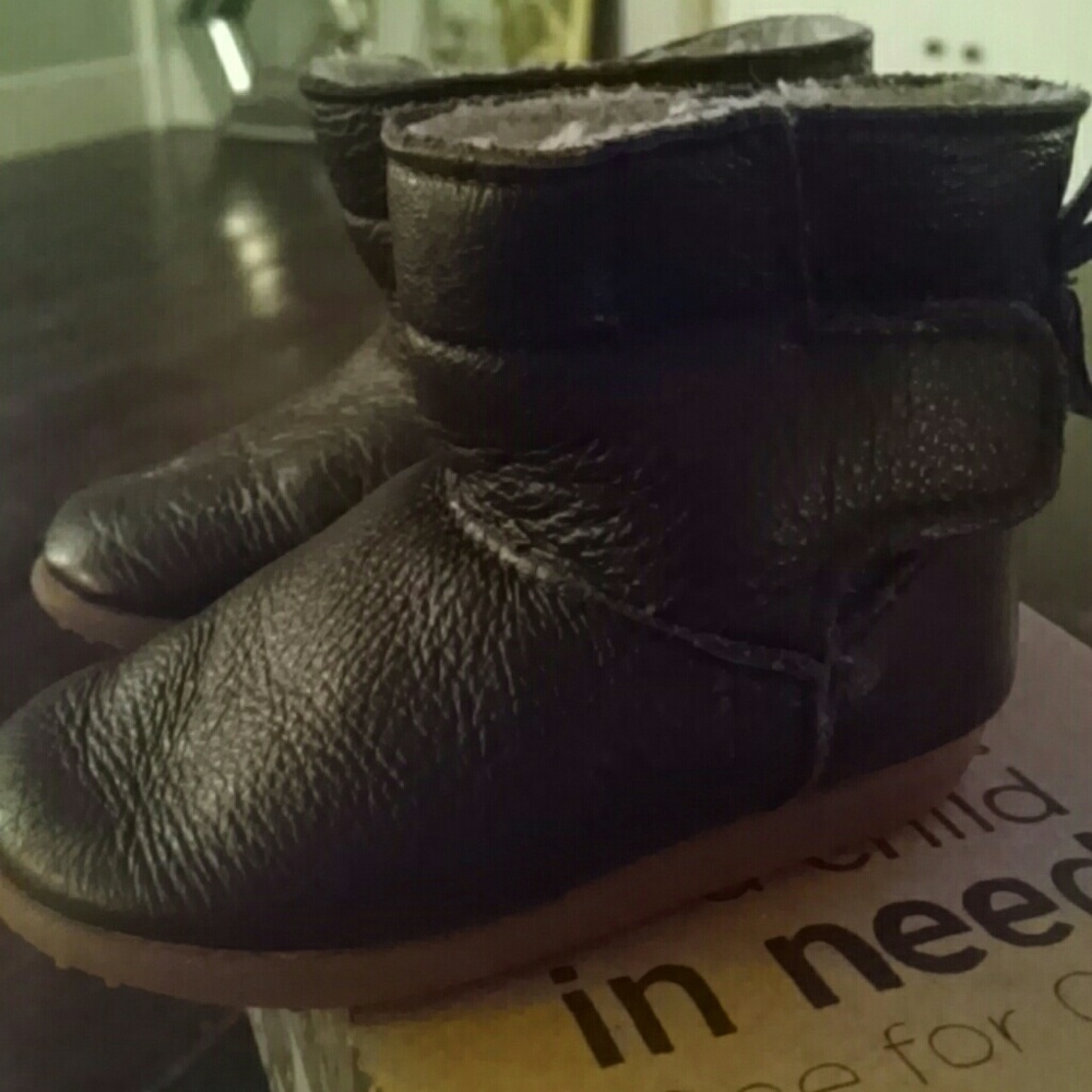 Brown booties size 5 - Picture 2 of 3