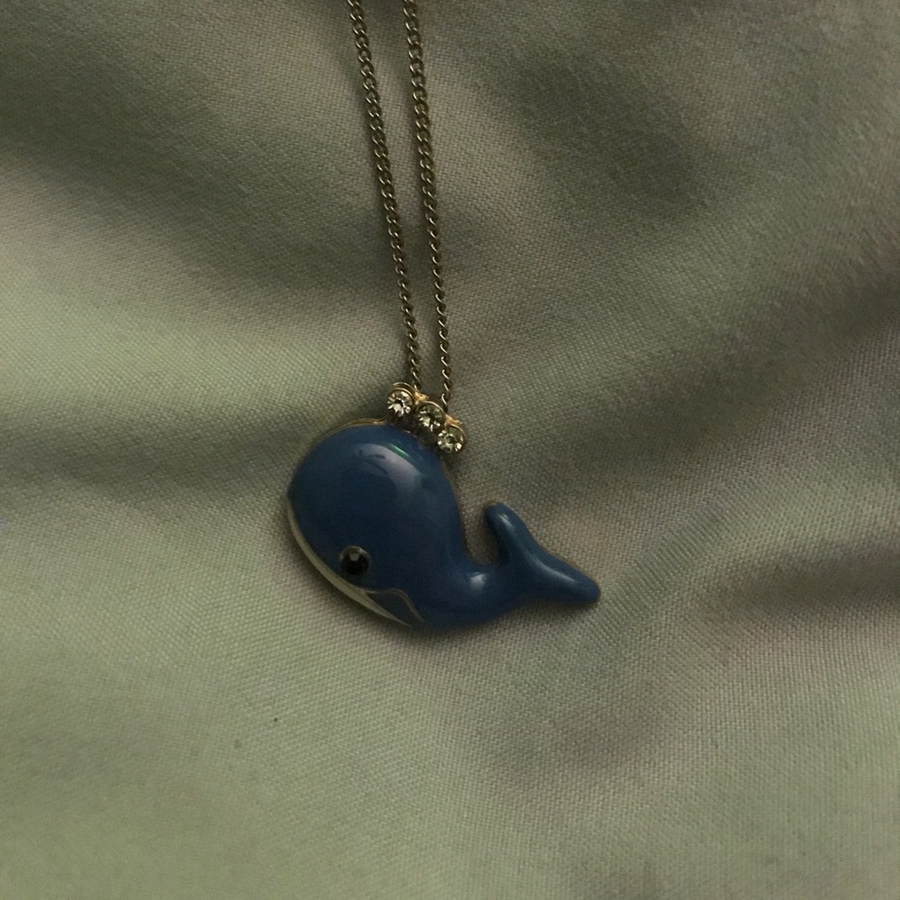 Whale necklace