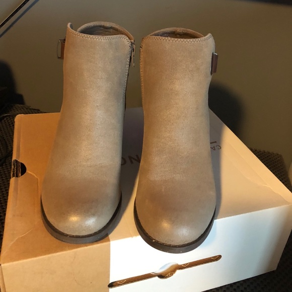 Booties - Picture 4 of 4