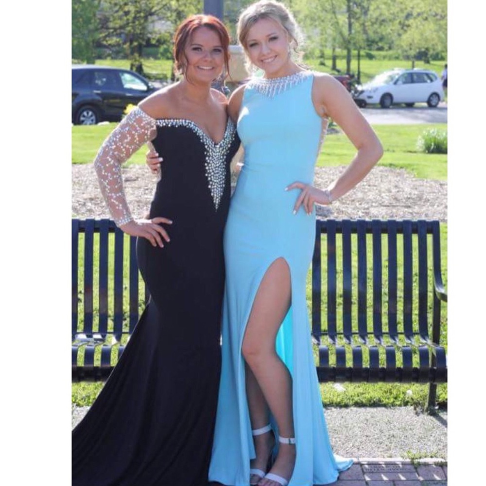 Mac Duggal Prom Dress