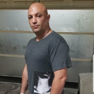 Meet your Posher, Misak