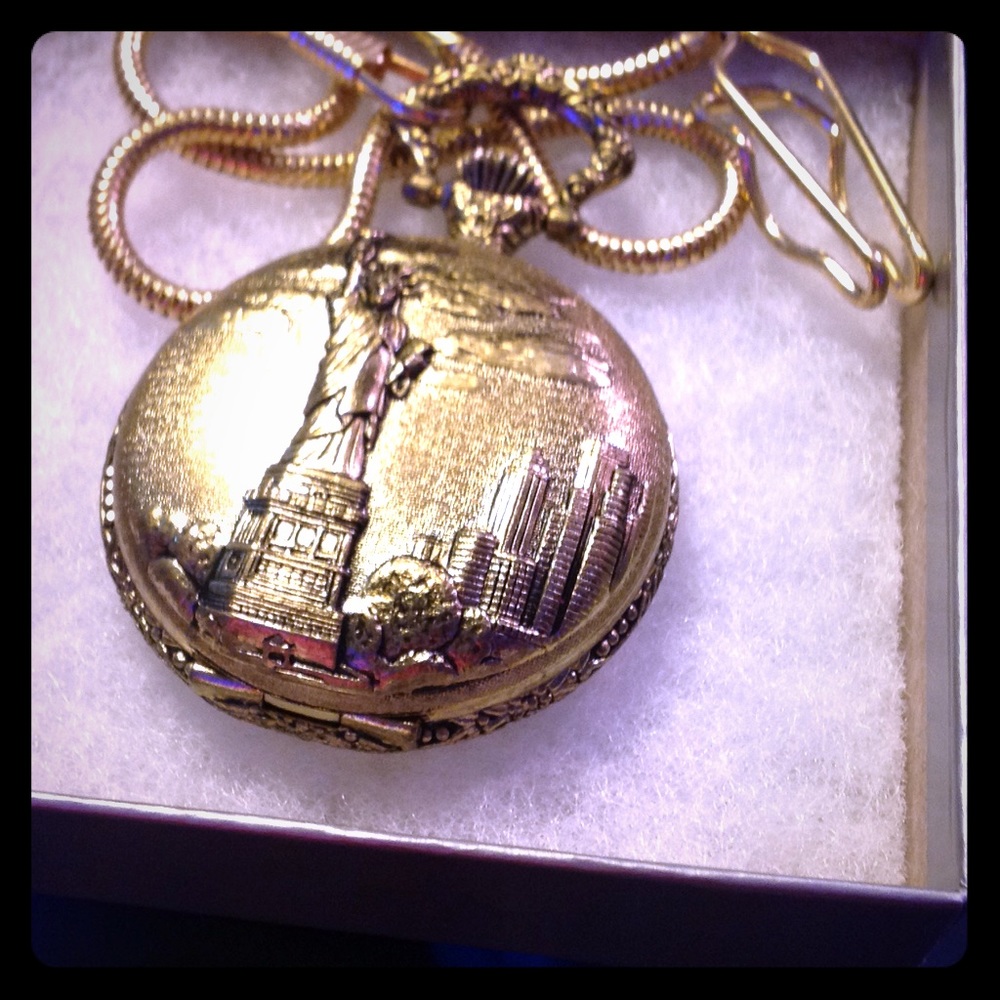✨✨Collezio pocket watch✨✨✨