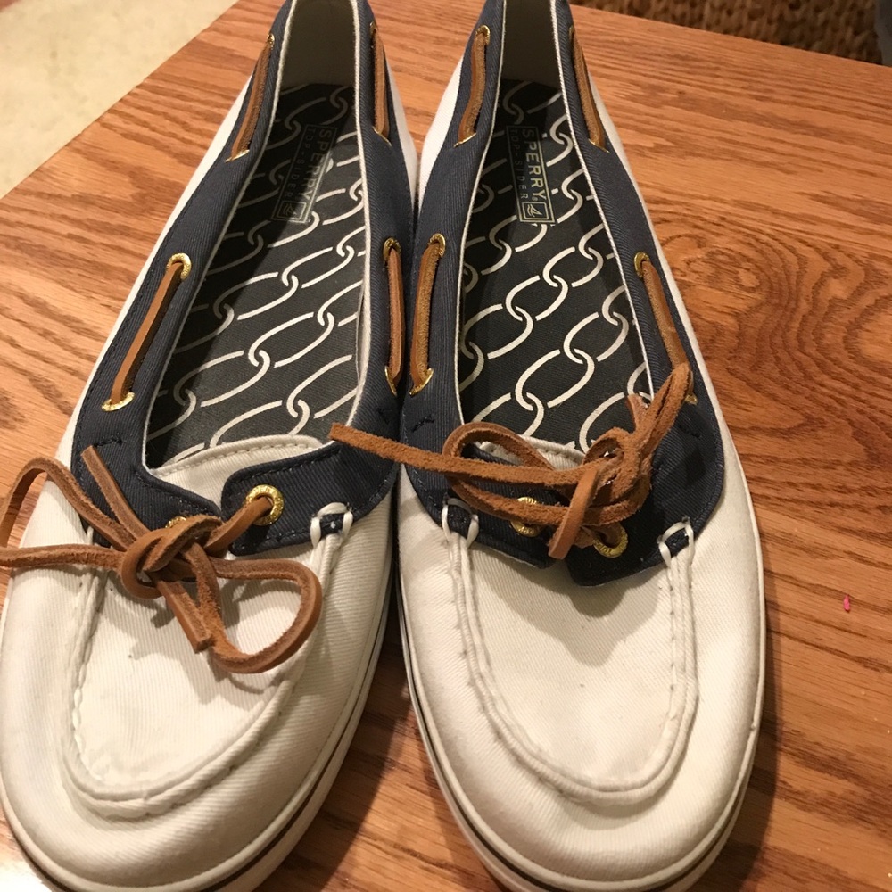 Woman’s 9.5 M Sperry Boat Shoes