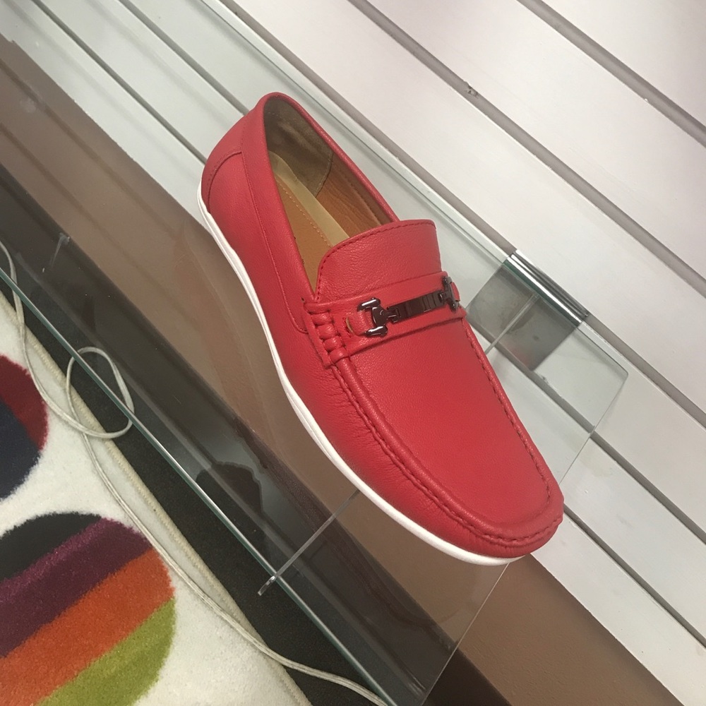 Men’s shoes
