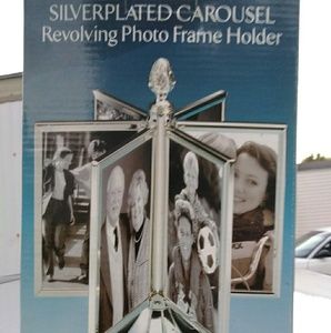 Silver plated photo carousel