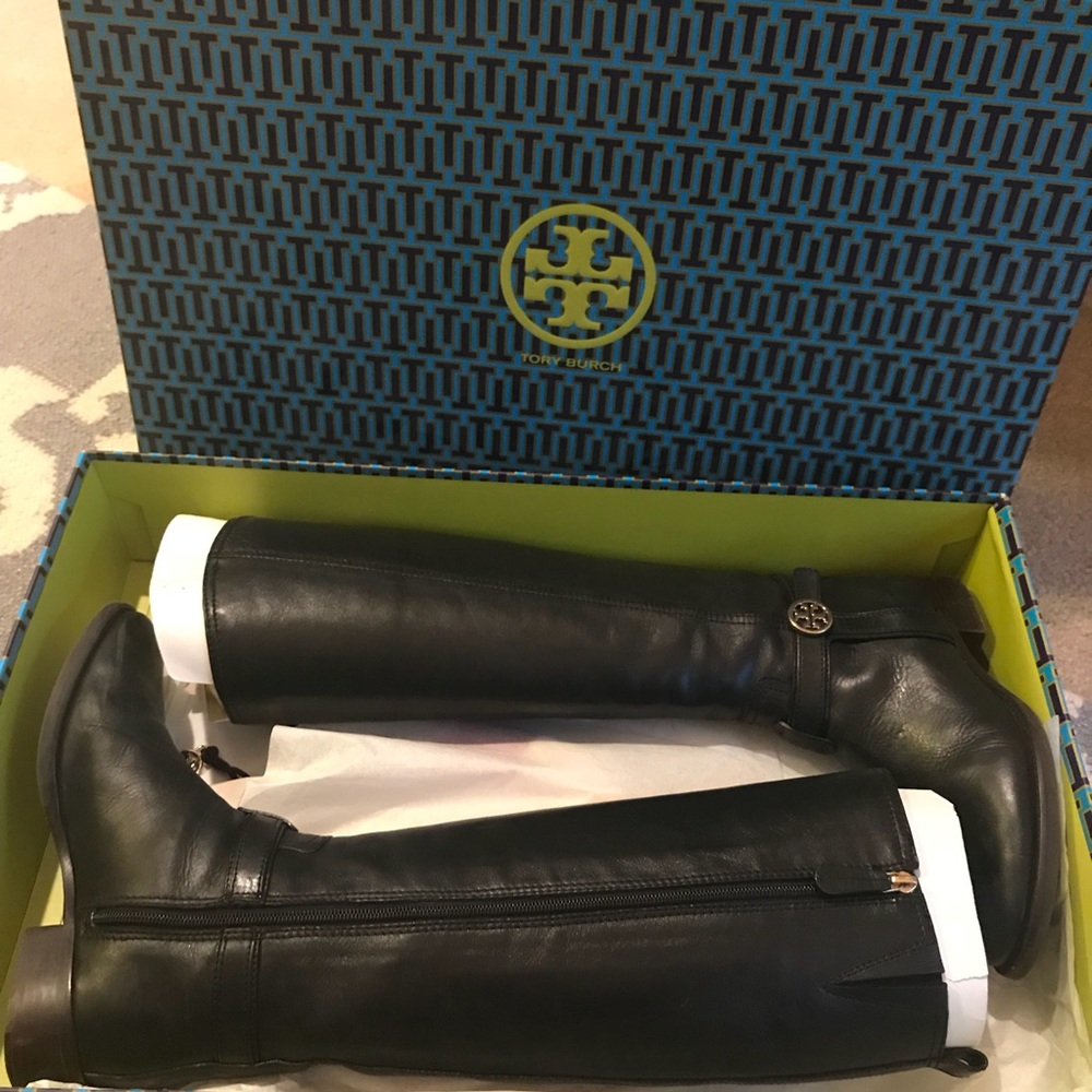 🎉SALE🎉 Tory Burch Bristol Riding Boot