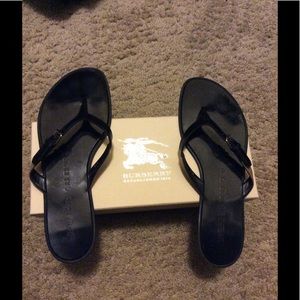 Burberry housecheck Masieflat thong 40.5 Euro