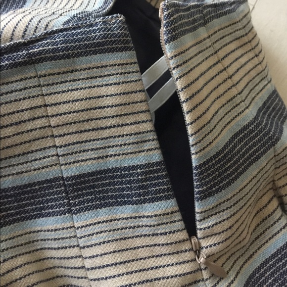 Blue stripe skirt. - Picture 3 of 5