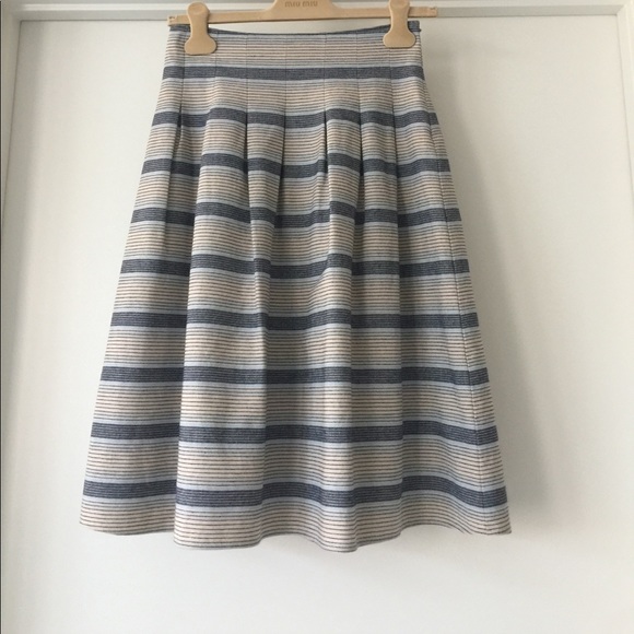 Blue stripe skirt. - Picture 5 of 5