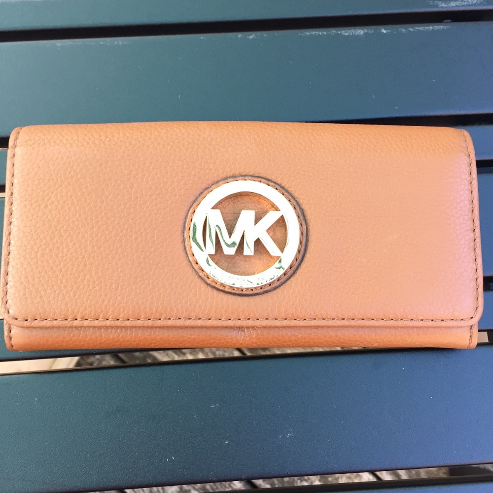 Michael Kors Fulton Wallet
