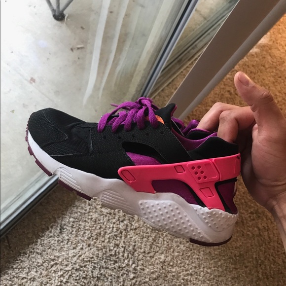 Nike huaraches - Picture 1 of 2