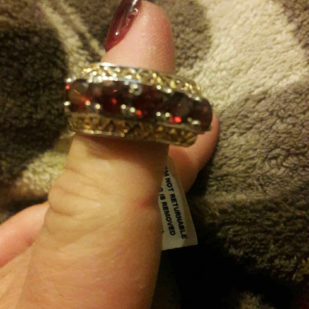 Mozambique garnet ring size 8