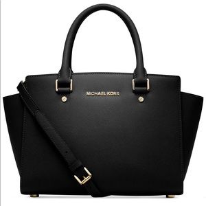 Michael Kors Selma (Medium Black)