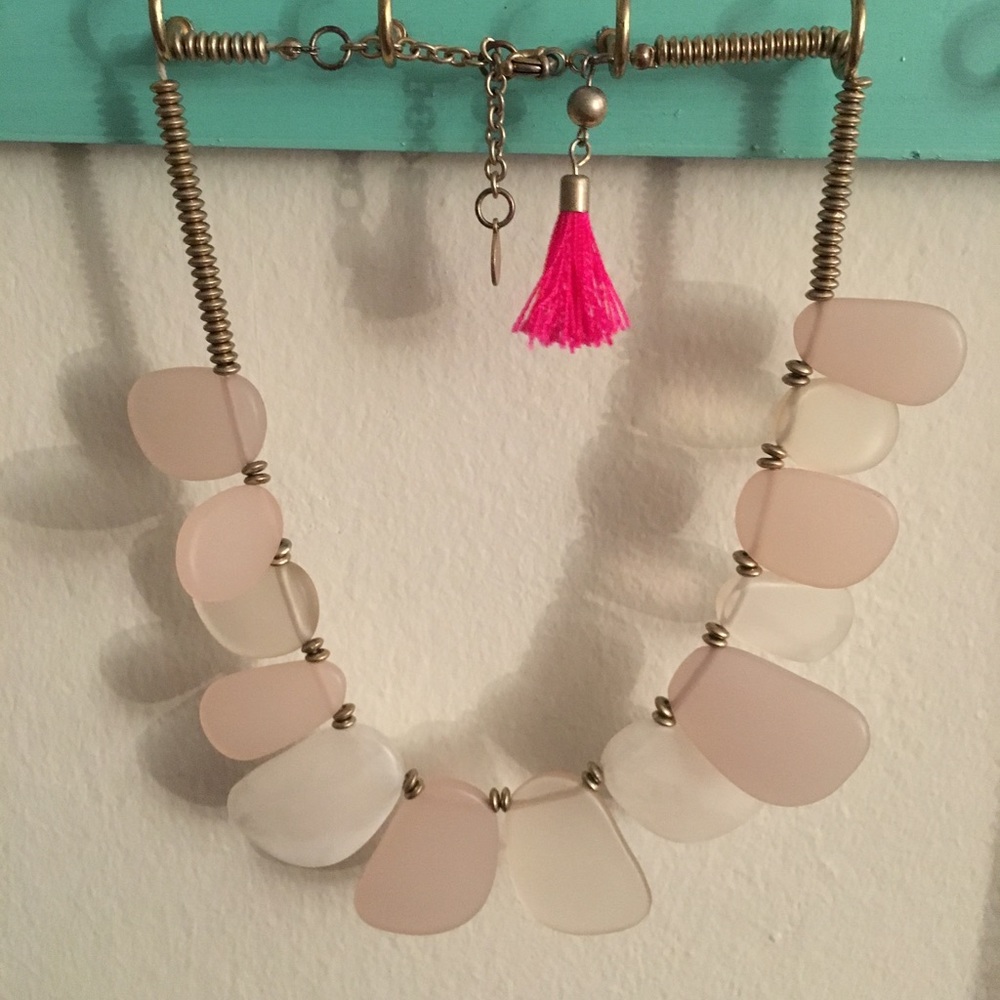LOFT necklace