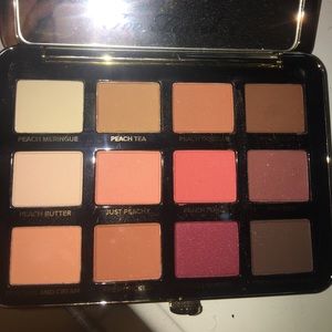 Too faced peachy mattes