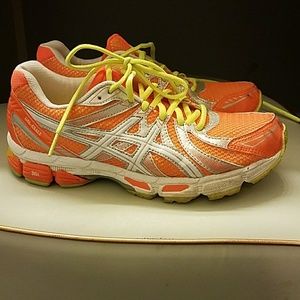 Asics gel running shoes