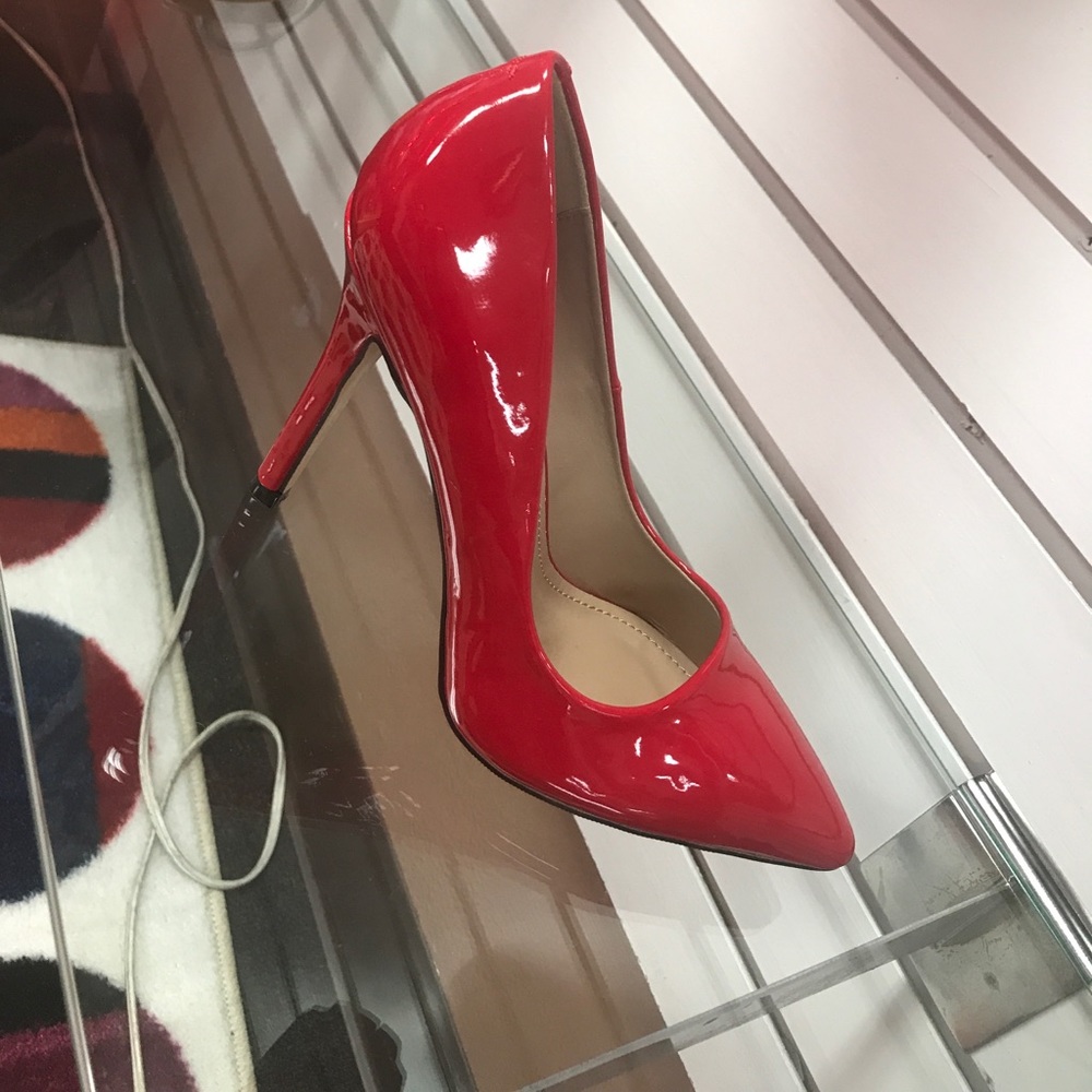 Women’s shoe
