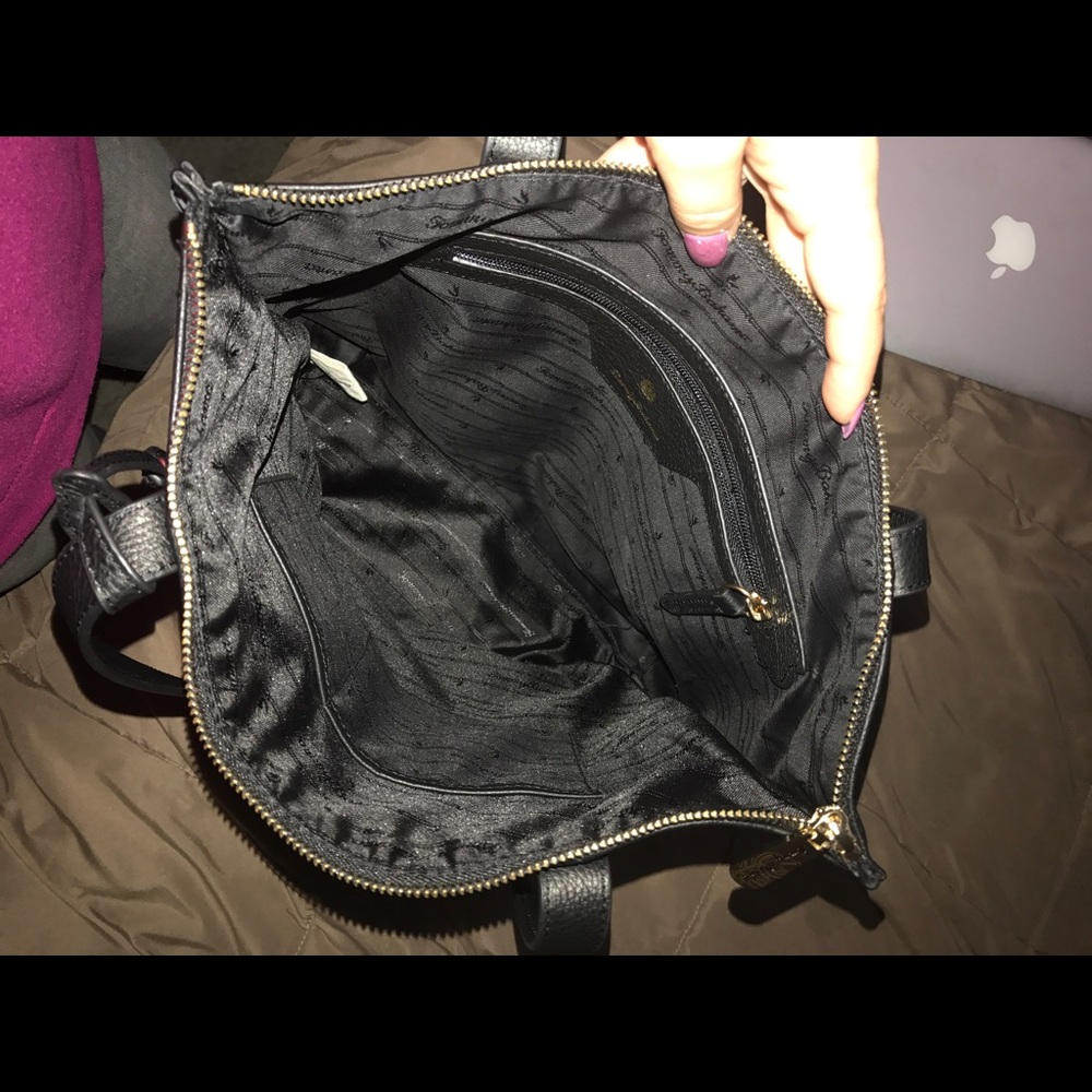 Tommy Bahama purse