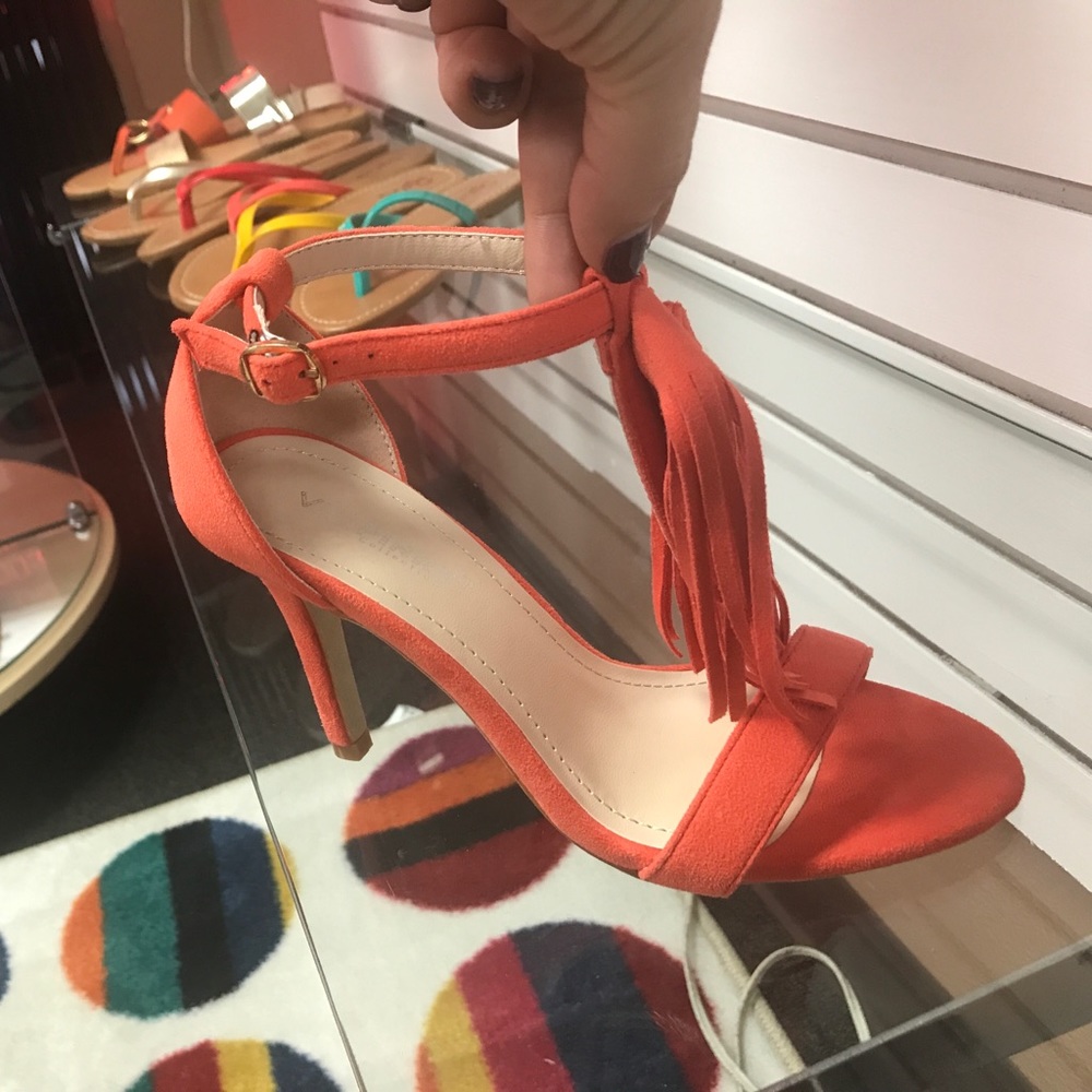 Women’s shoe
