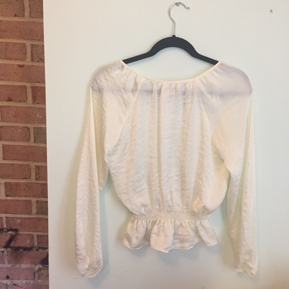 ✨NWOT✨Michael Kors Smocked Waist Peplum Blouse - Picture 7 of 8