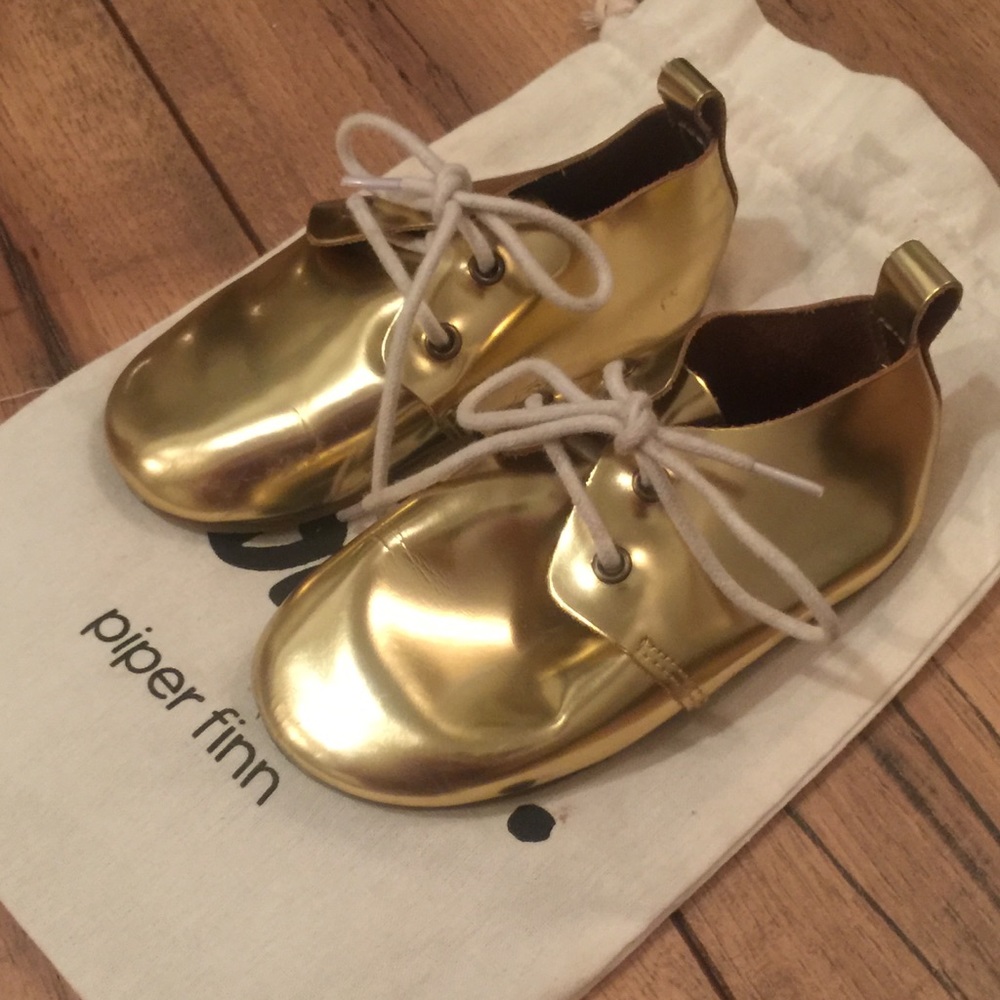 Piper Finn Shiny Gold Hard Soles - Toddler Size 7