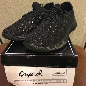 black glitter tennis shoes