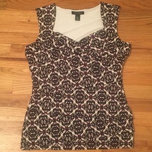 WHBM V-Neck Patterned Shell Sz L