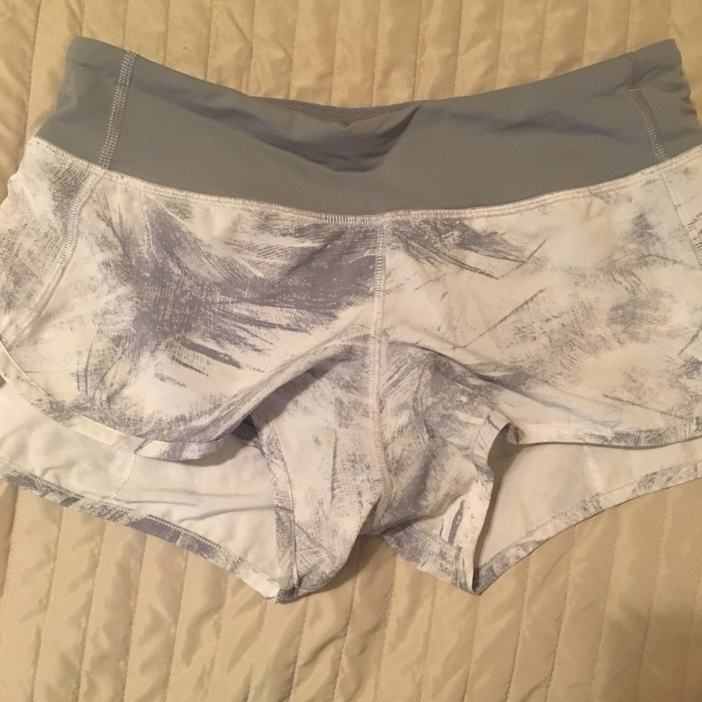 Lululemon speed short size 4