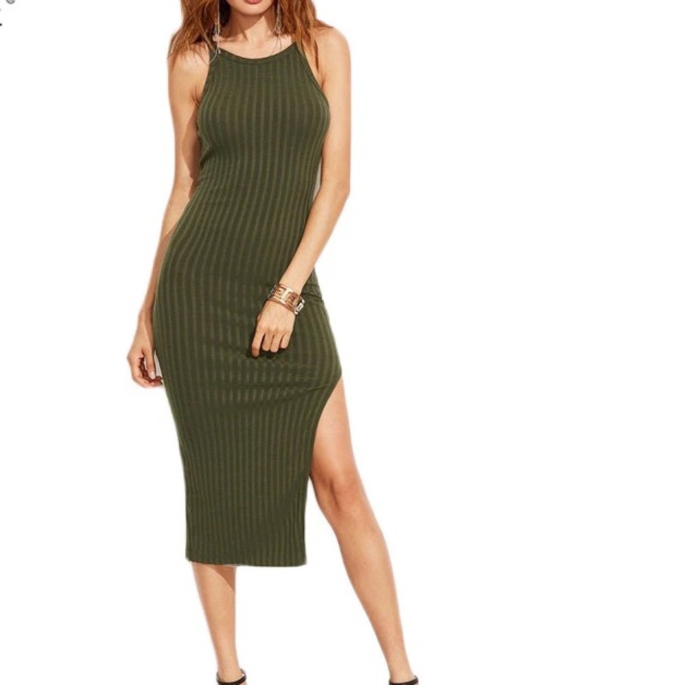 ✨Olive Green Sleeveless Side Slit BodyCon Dress✨ - Picture 2 of 4
