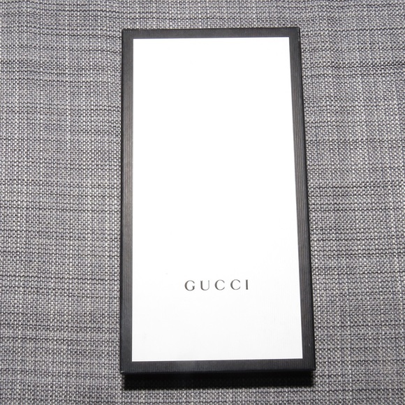 SOLD! 🚫 AUTH GUCCI GG Supreme Zip Around Wallet - Picture 7 of 8