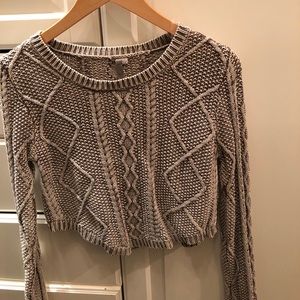 Crop sweater