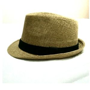 Straw fedora