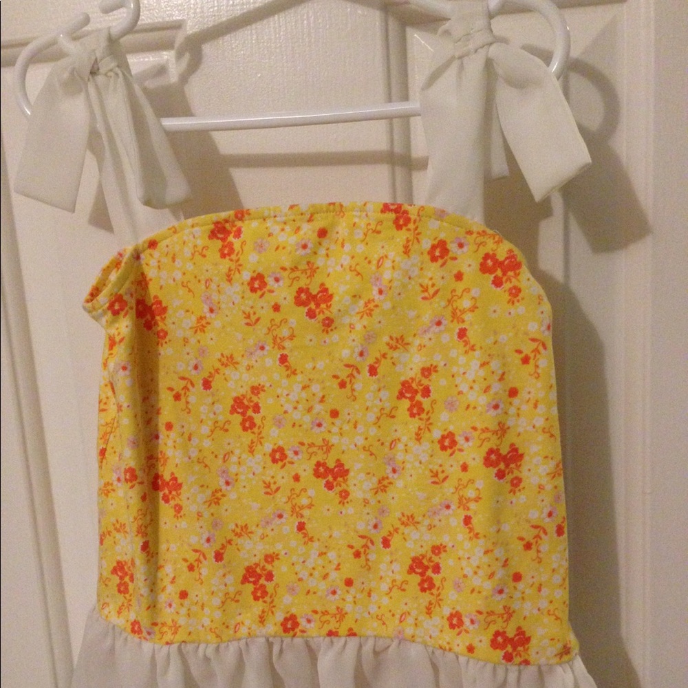 Size 4 Matilda Jane flutter tank top