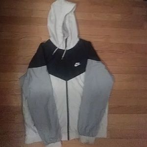 Black and white Nike windbreaker