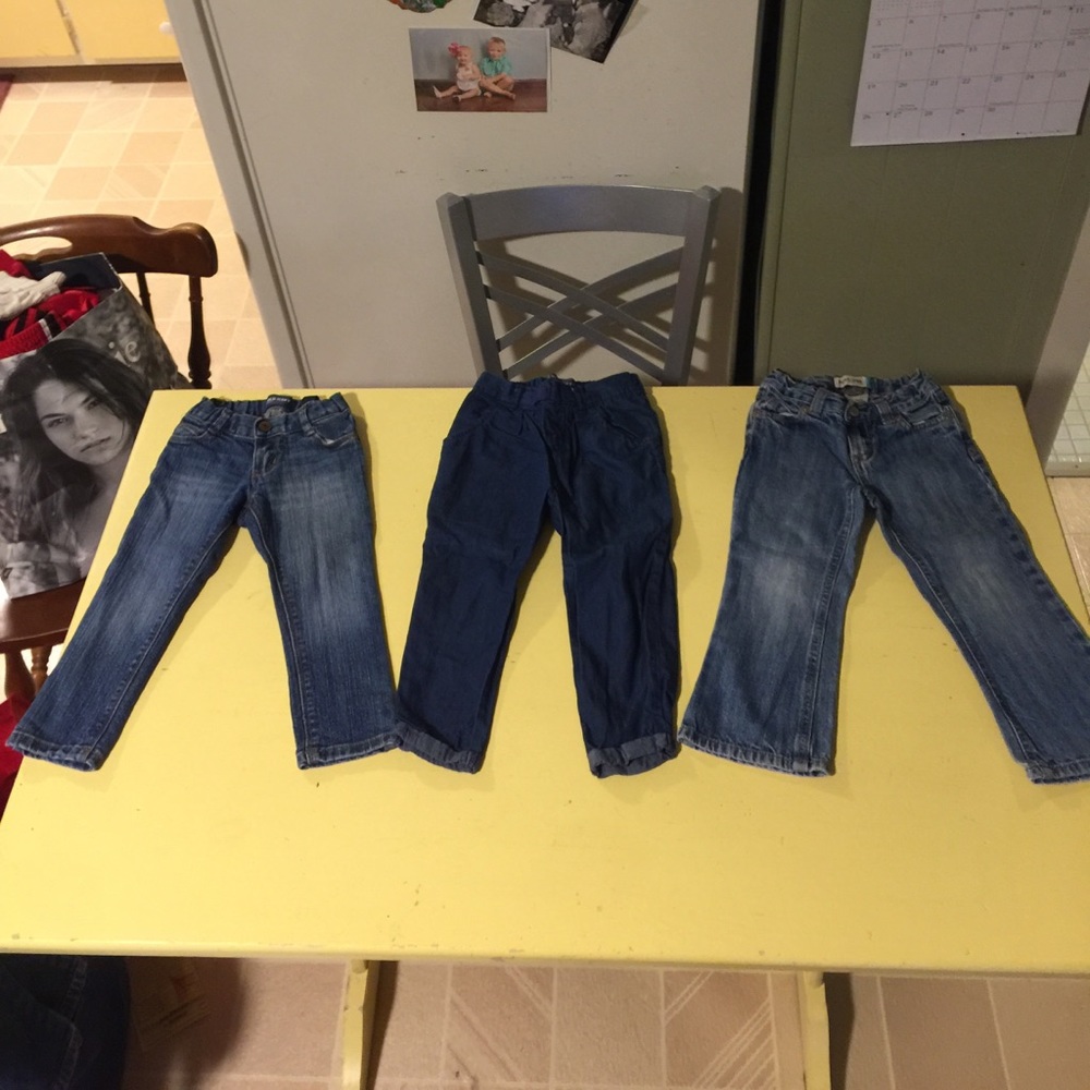 3 pairs of Old Navy jeans