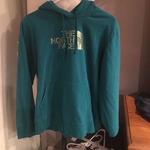 Bundle North face hoodies