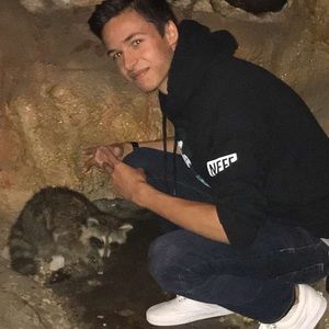 Meet your Posher, Austin